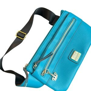 Juicy Couture Blue Pebbled Leather Fanny Pack purse bag Adjustable NEW